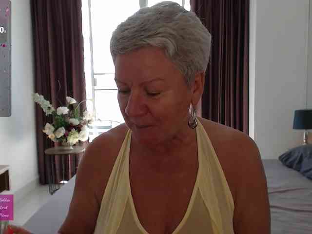 roxana-brooks webcam