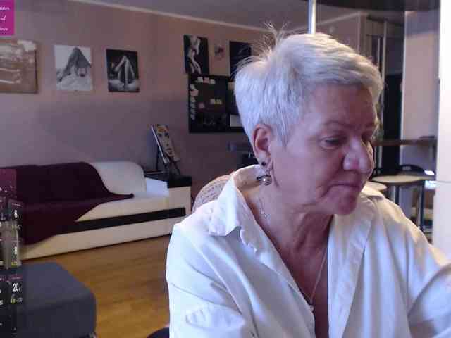 roxana-brooks webcam