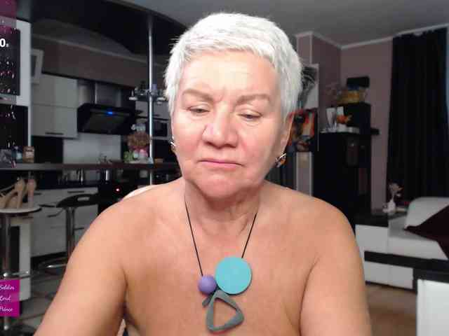 roxana-brooks webcam