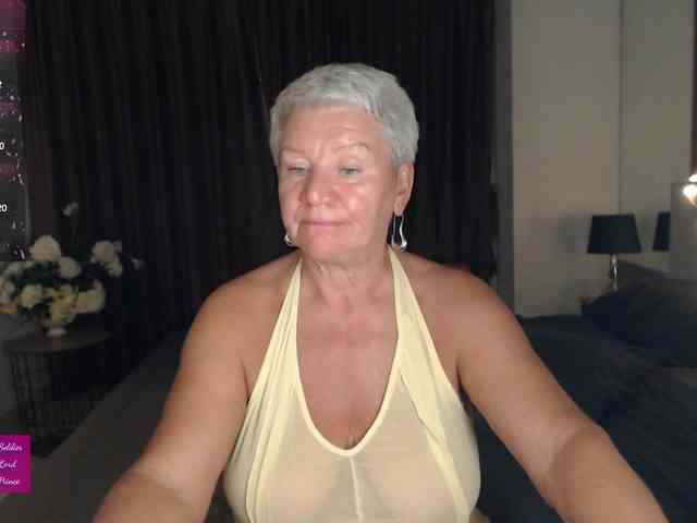 roxana-brooks webcam