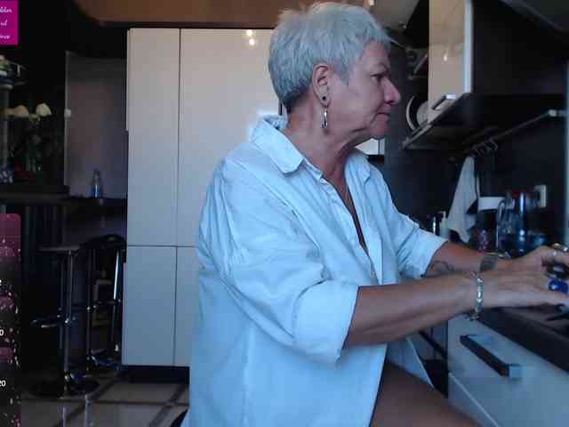 roxana-brooks webcam