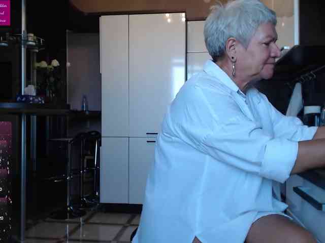 roxana-brooks webcam