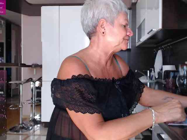 roxana-brooks webcam
