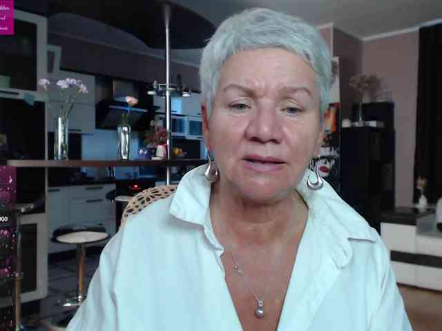 roxana-brooks webcam