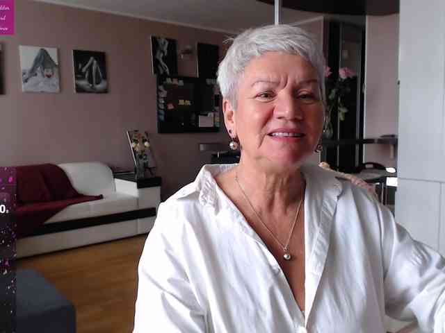 roxana-brooks webcam