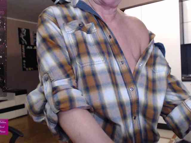 roxana-brooks webcam