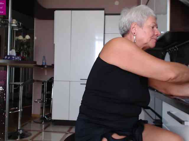 roxana-brooks webcam