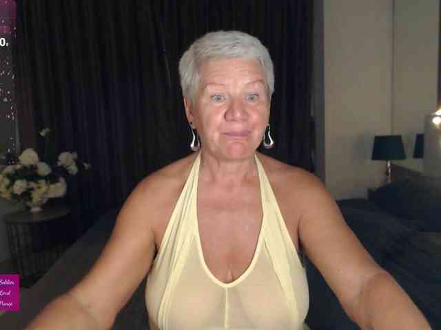 roxana-brooks webcam