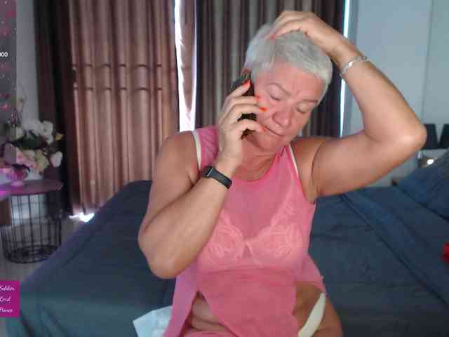 roxana-brooks webcam