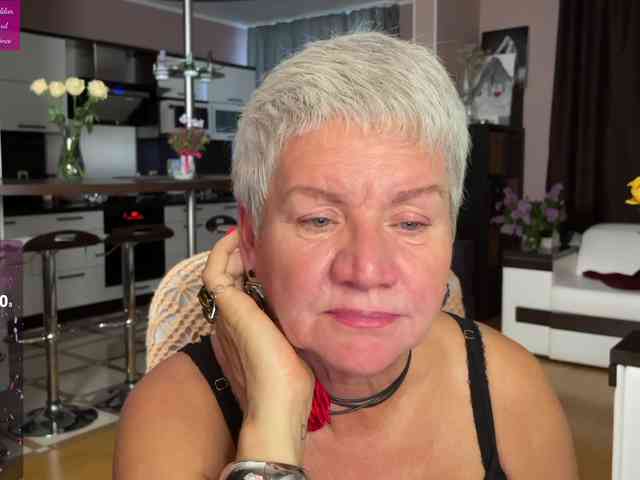 roxana-brooks webcam