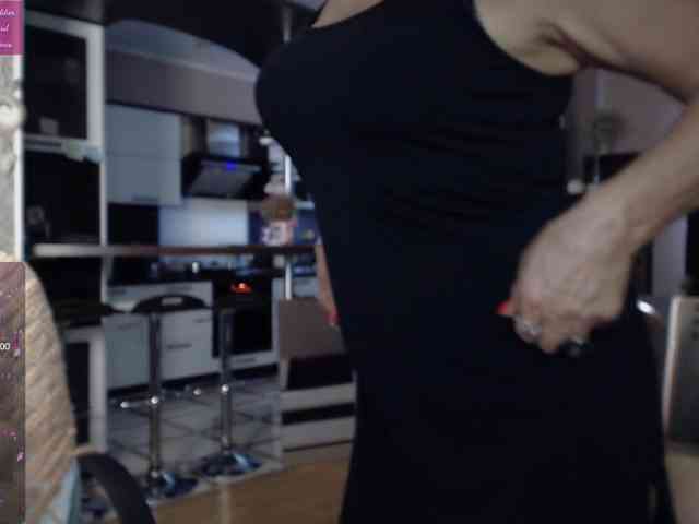 roxana-brooks webcam