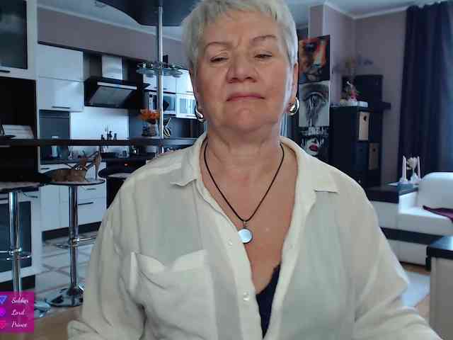 roxana-brooks Live Webcam on BongaCams