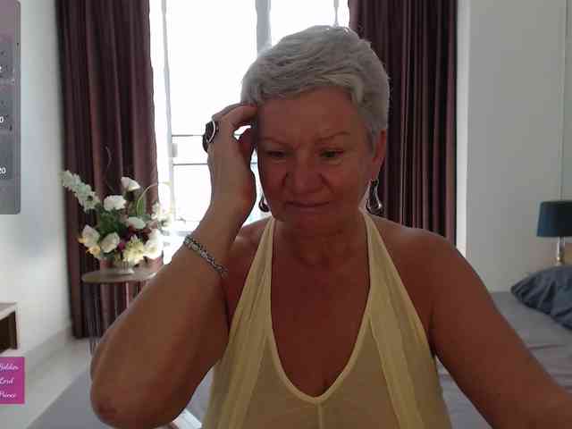 roxana-brooks webcam