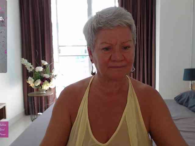 roxana-brooks webcam