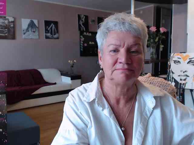 roxana-brooks webcam