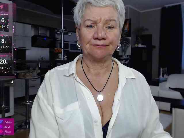 roxana-brooks Live Webcam on BongaCams