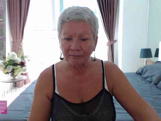 roxana-brooks roxana-brooks