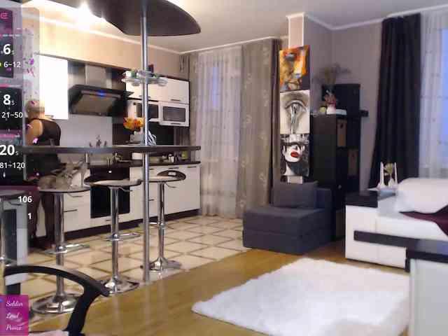 roxana-brooks webcam