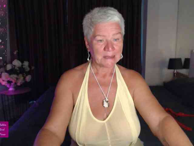 roxana-brooks webcam