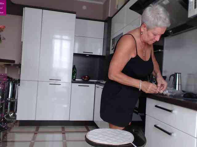roxana-brooks webcam
