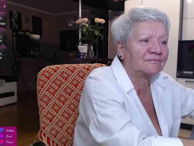 roxana-brooks's webcam live show