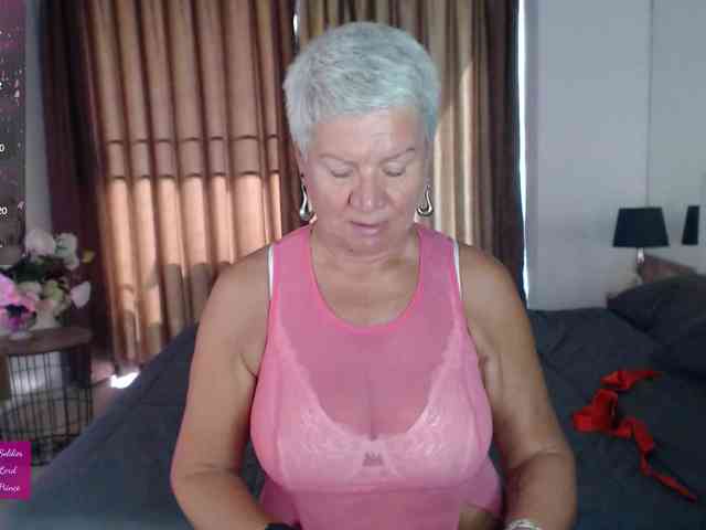 roxana-brooks roxana-brooks