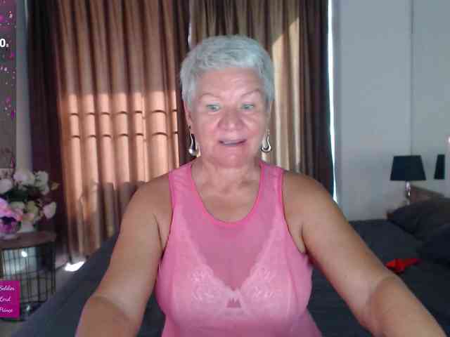 roxana-brooks webcam