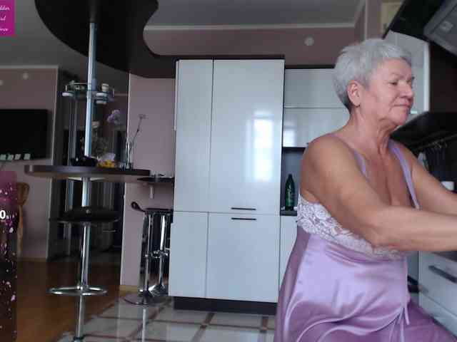 roxana-brooks webcam