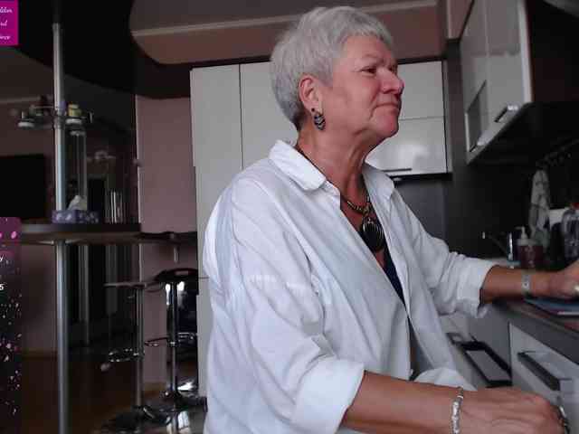 roxana-brooks webcam