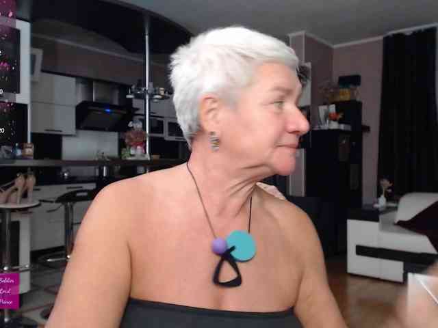 roxana-brooks webcam