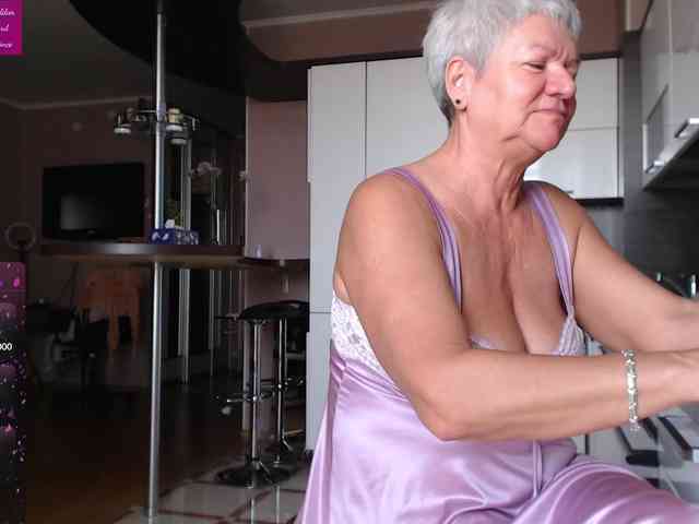 roxana-brooks webcam