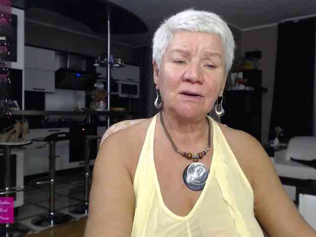 roxana-brooks webcam