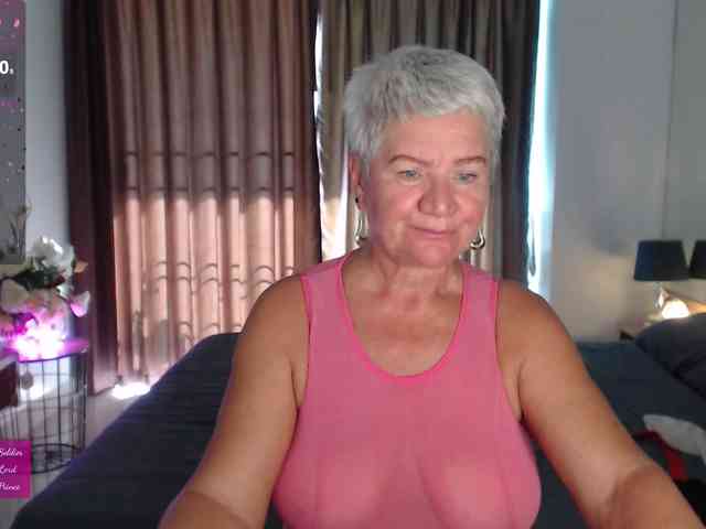 roxana-brooks webcam