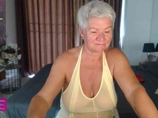 roxana-brooks webcam