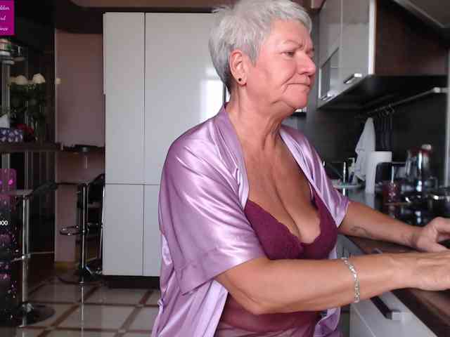 roxana-brooks webcam