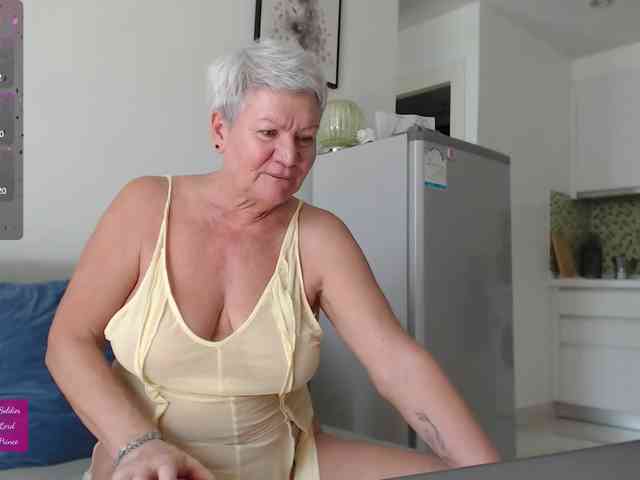 roxana-brooks webcam