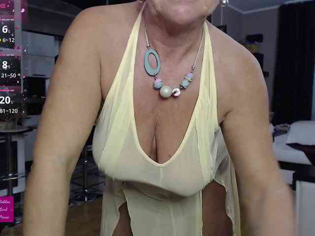 roxana-brooks webcam