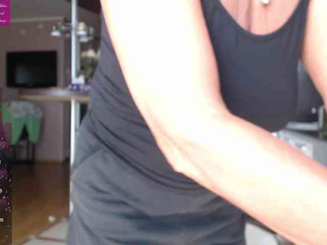 roxana-brooks webcam