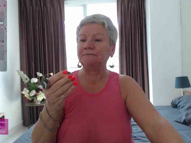 roxana-brooks webcam