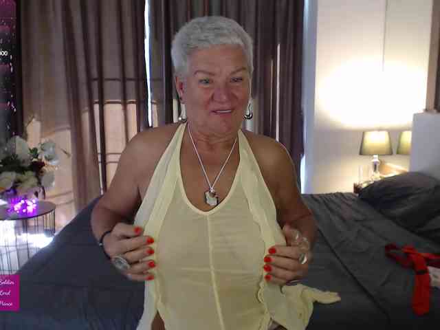 roxana-brooks webcam