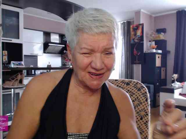 roxana-brooks webcam