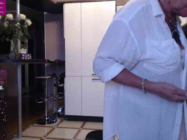 roxana-brooks webcam