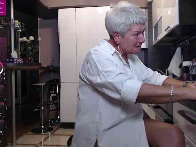 roxana-brooks webcam