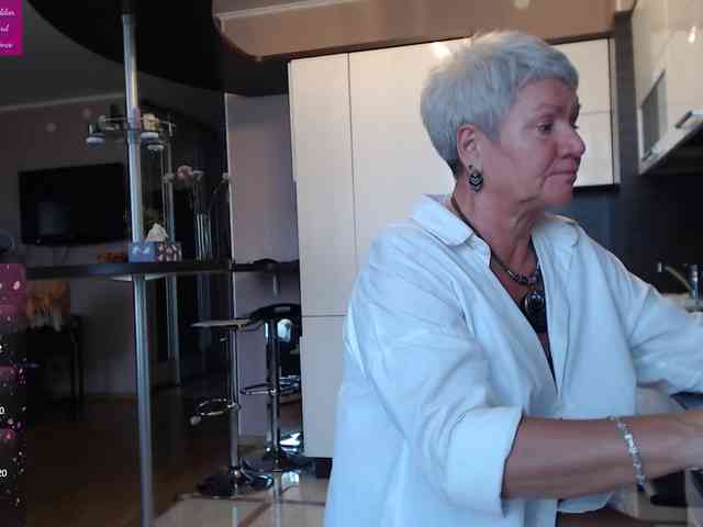 roxana-brooks webcam
