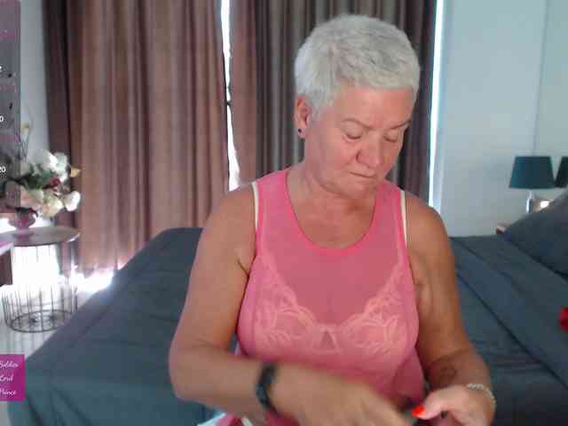 roxana-brooks webcam