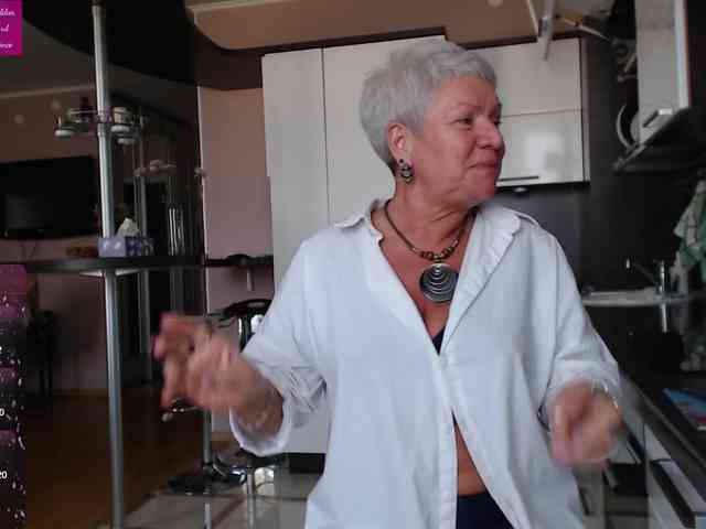roxana-brooks webcam