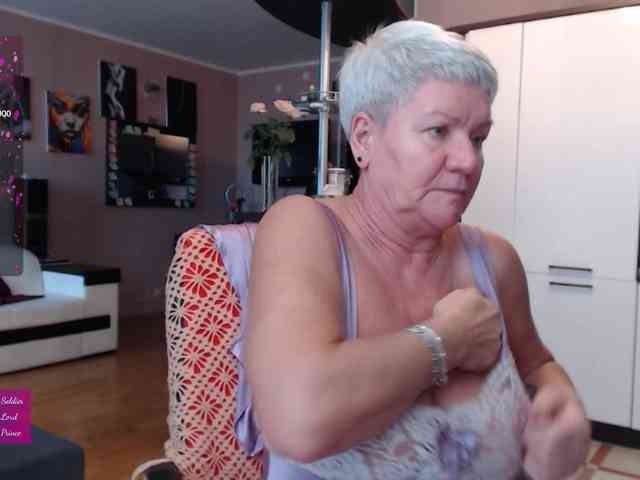 roxana-brooks webcam