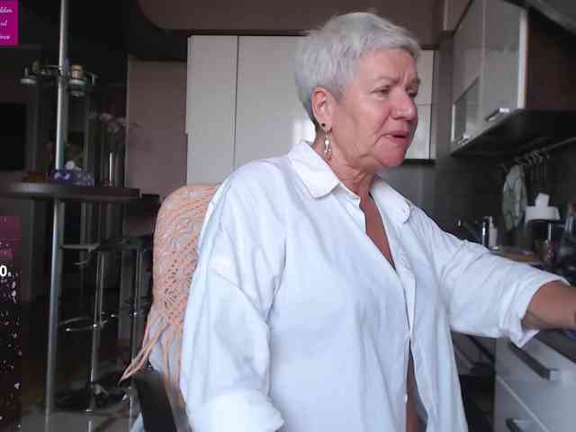 roxana-brooks webcam