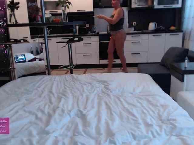 roxana-brooks webcam
