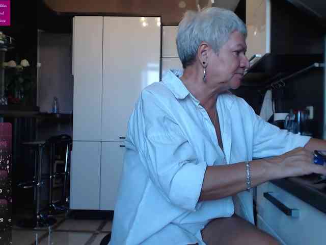roxana-brooks webcam